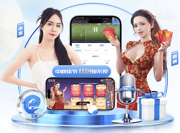 还留着呐！格雷茨卡、莱默尔夺冠后与鹦鹉饰品合影